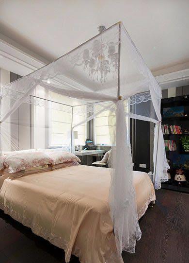 次卧2光线明亮充足，兼有书房的用途